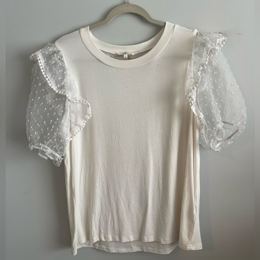 Entro Cream Puff Sleeve Top